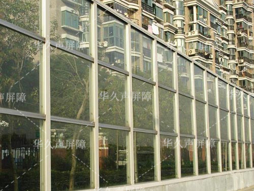 非金属声屏障
